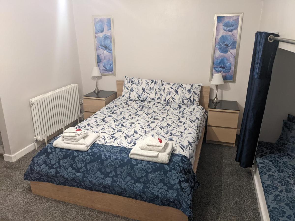 Cwmbach Guest House Neath Esterno foto