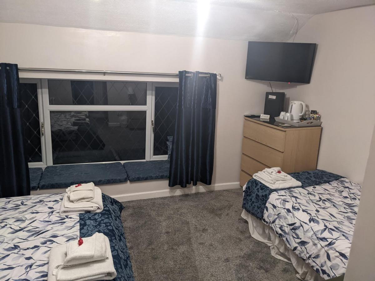 Cwmbach Guest House Neath Esterno foto