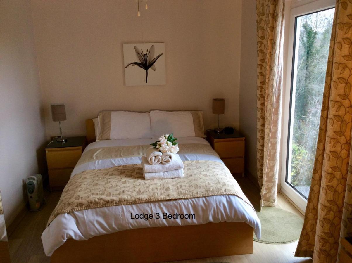 Cwmbach Guest House Neath Esterno foto