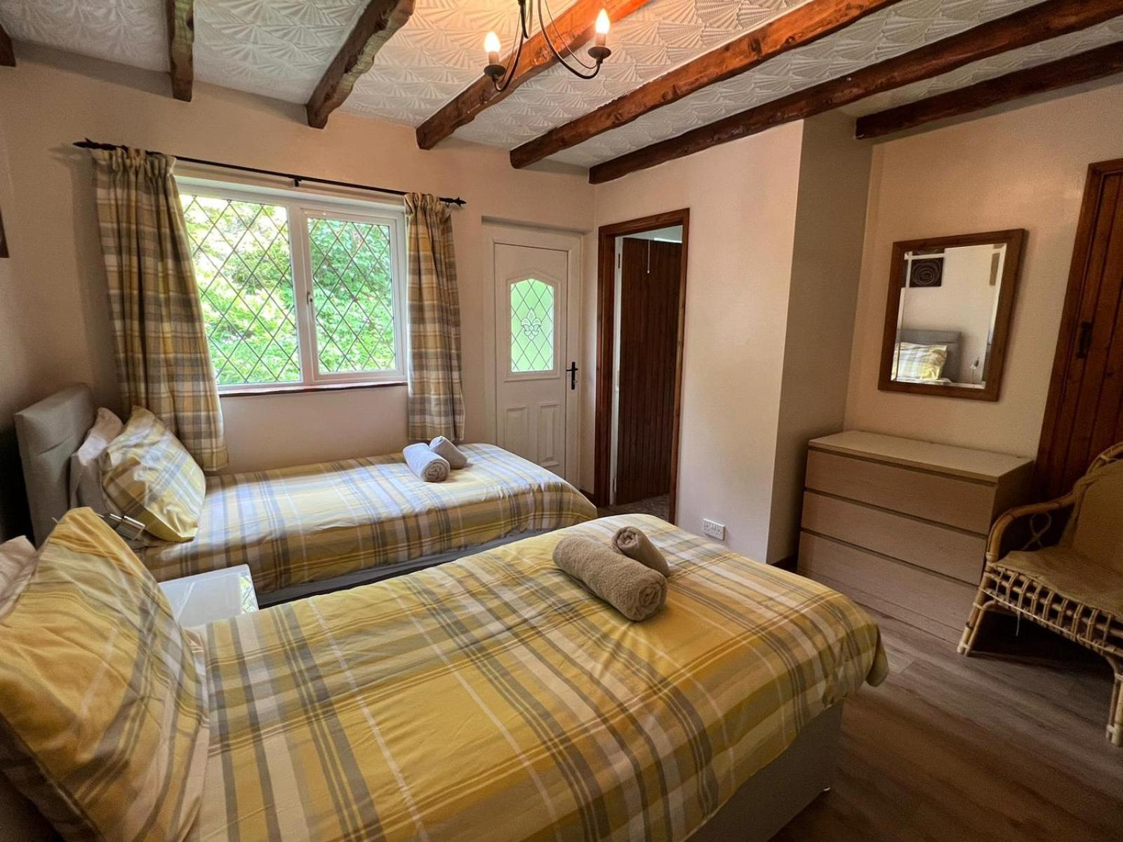 Cwmbach Guest House Neath Camera foto