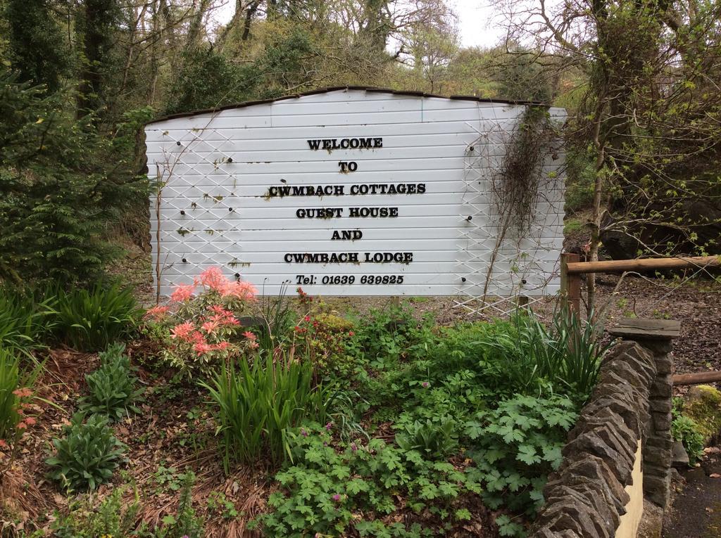 Cwmbach Guest House Neath Esterno foto
